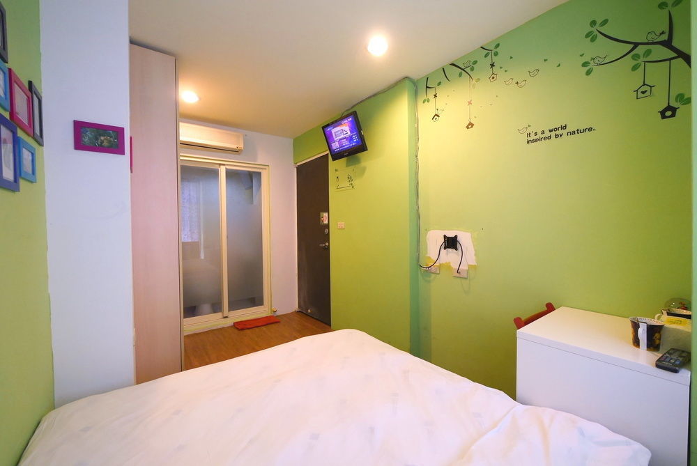 Luca Hotel Taichung Exterior photo