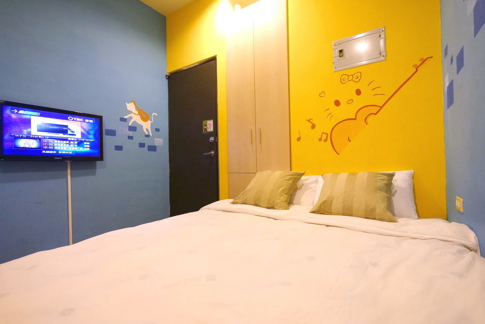 Luca Hotel Taichung Exterior photo